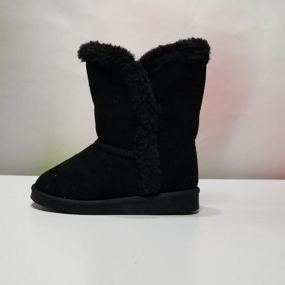 Toddler Tulip Hem Fuzzy Cozy boots Girls Size 7 toddler NEW - Picture 4 of 8